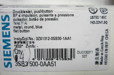 4 NEW SIEMENS 3SB3-500-0AA51 PUSHBUTTON 3SB35000AA51