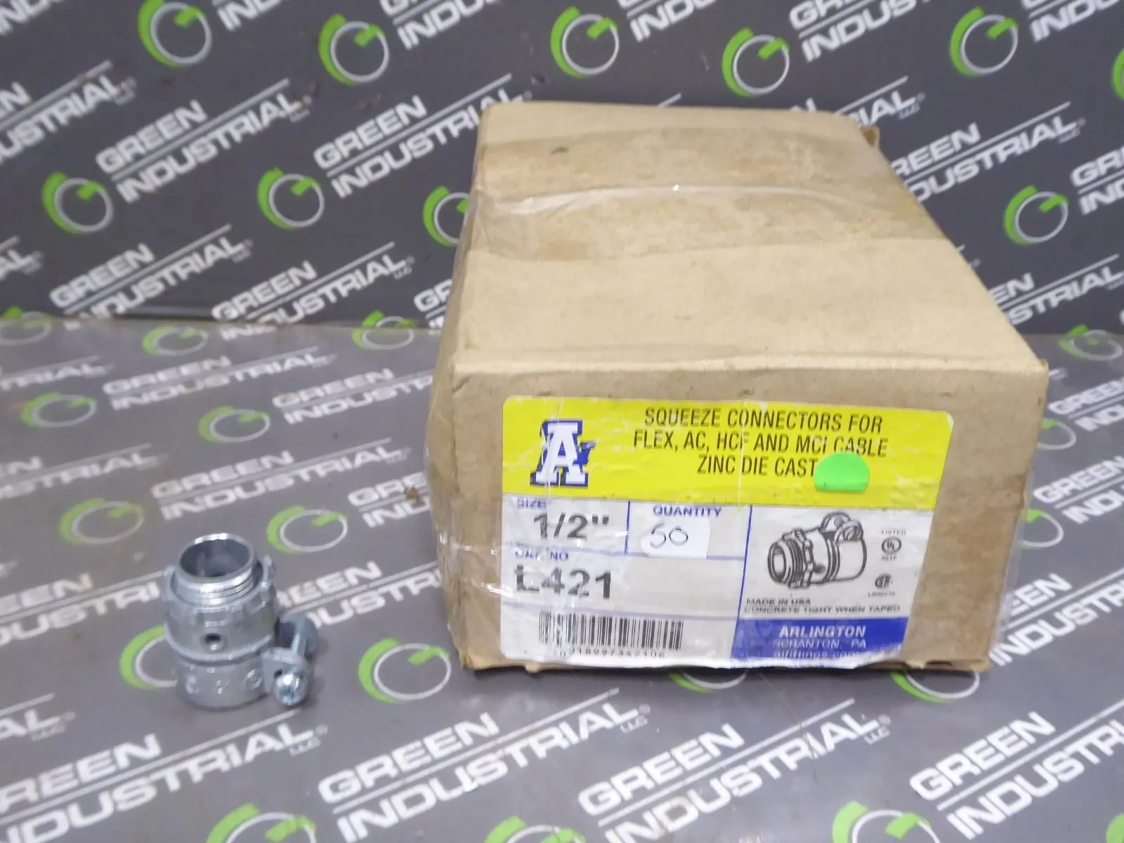 Lot of 50 Arlington L421 1/2" Zinc Die Cast Squeeze Connectors New NIB