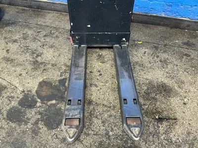 Used CROWN WP303545 Pallet Jacks Ohio US | HGR 24 #1285679