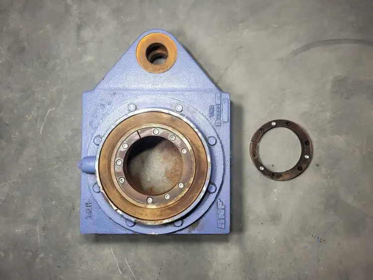 Used SKF THDD 2222 AL Bearings British Columbia CA | Lenmark #368907