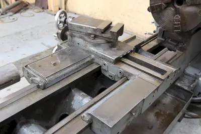 19"/28" X 60" LEBLOND GAP BED ENGINE LATHE
