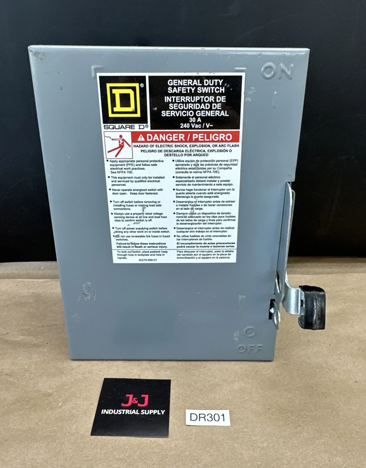 NEW Square D D221N