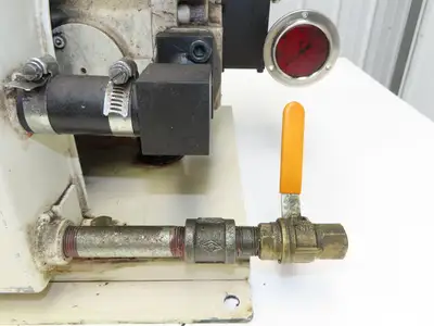 Hydraulic Power Unit 8 Gal 8gpm 2000psi 3Hp 220V 3PH P16VMR