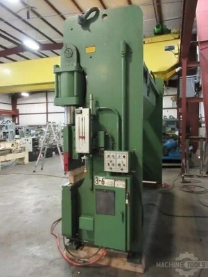 USED 1995 CINCINNATI INC 230CBX12