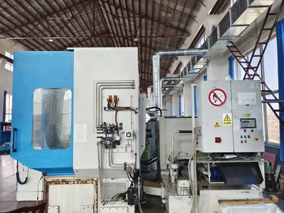 GLEASON PFAUTER 5-Axis CNC Gear Grinder, in very good used condition, visible under power
