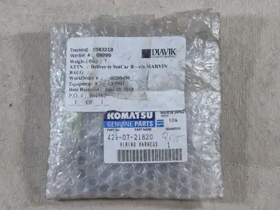 NEW KOMATSU 421-07-21820