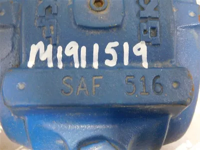 SKF SAF 516 Pillow Block Bearing Housing Internal Rust See Pics Used