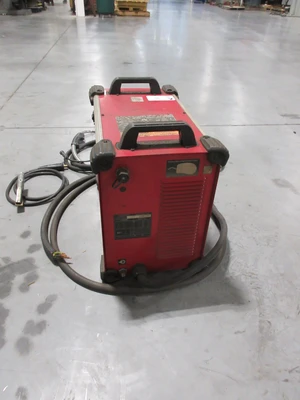 Used LINCOLN ELECTRIC POWER WAVE C300 WELDER Mig Welders Minnesota US | Machinesused.com #1418317