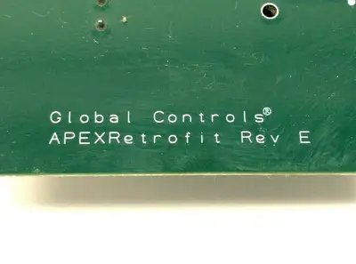 APEXRetrofit,P93519 | Global Controls APEXRetrofit Rev E PCB Control Board w/ Cables P93519 BENT LATCH - Used