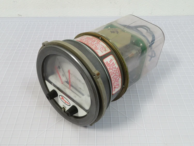 Used MAGNEHELIC _UNKNOWN_ Lab Manometers Texas US | OCO Industrial #1782095