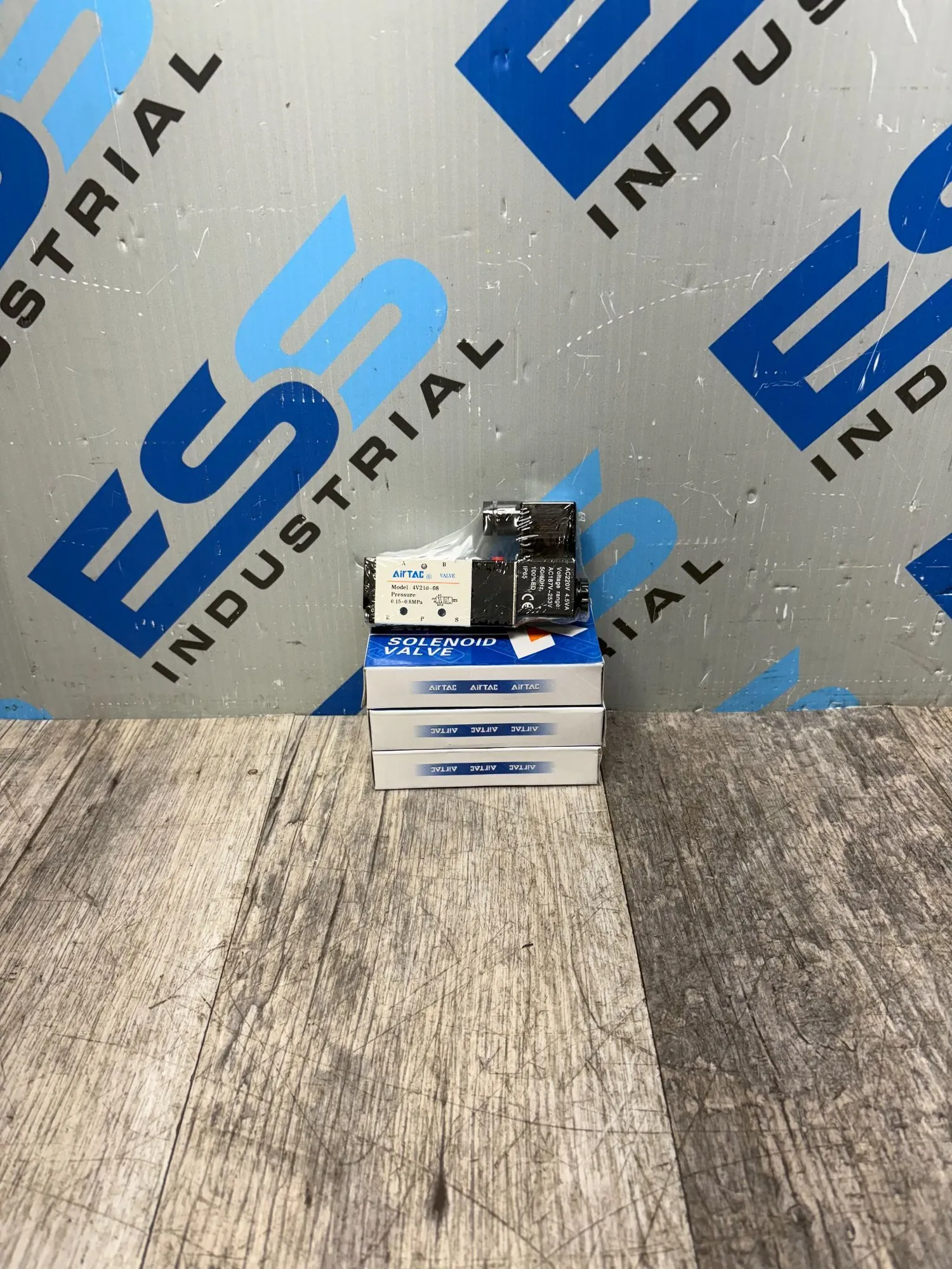 USED AIRTAC 4V210-08