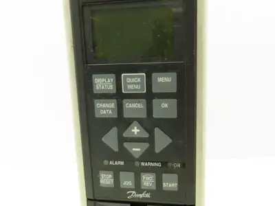 Danfoss VLT5004 Variable Speed AC Drive 2.2kW 3Hp 380-440V 460-500V 3PH 0-1000Hz