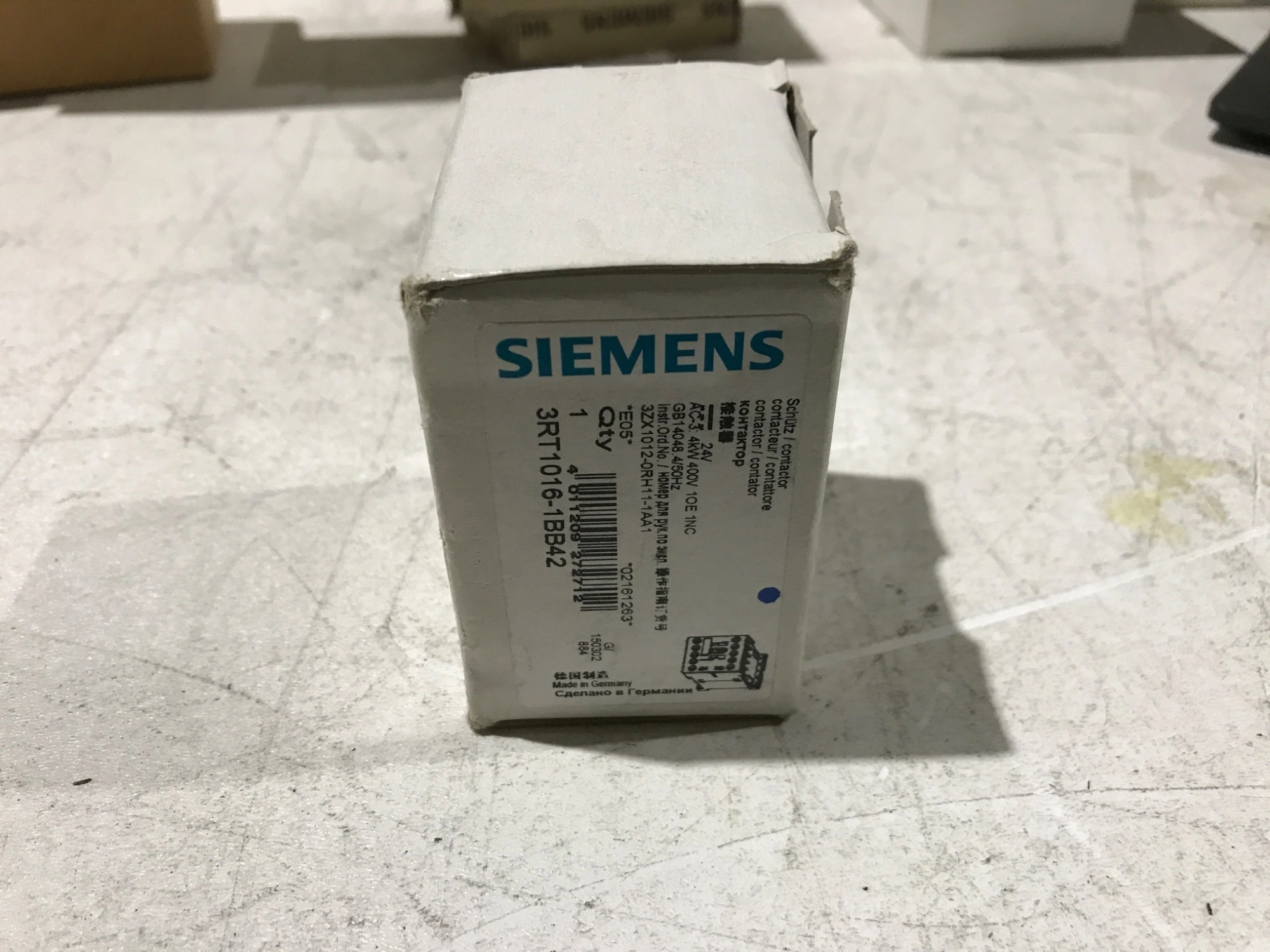 NEW SIEMENS 3RT1016-1BB42