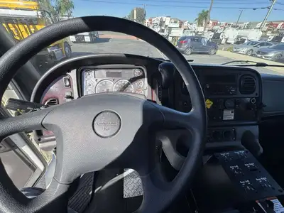 Used 2022 FREIGHTLINER M2 Carhaulers California US | Commerce Truck Equipment Sales #1547749