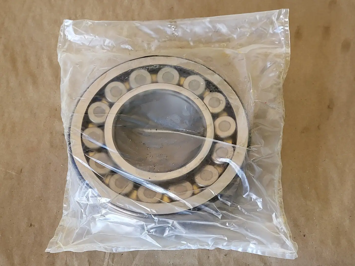 NEW NSK 22318CAME4-VS4