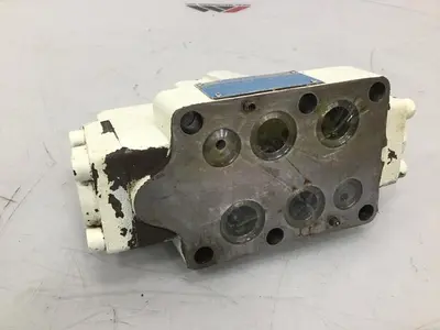 USED VICKERS DG4V-3-6C-M-U-HL7-60