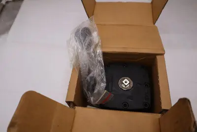 SPEEDAIRE 32XC12 Manual Air Control Valve Lever - NEW IN BOX - STOCK 3149CC