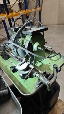 AGATHON Pedestal Grinders, lot of 6 very nice machines in good used condition, price per lot