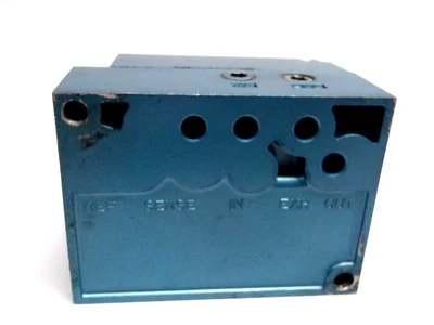 PPC5C-AAA-BGAB-BBB-F0 | Mac Valves  Proportional Pressure Control Valve 24VDC - Used