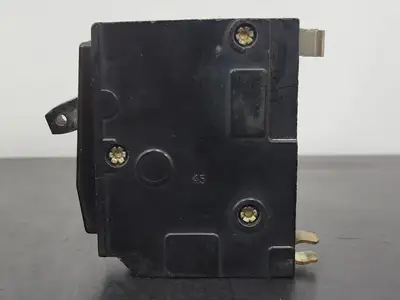USED SQUARE D QO115