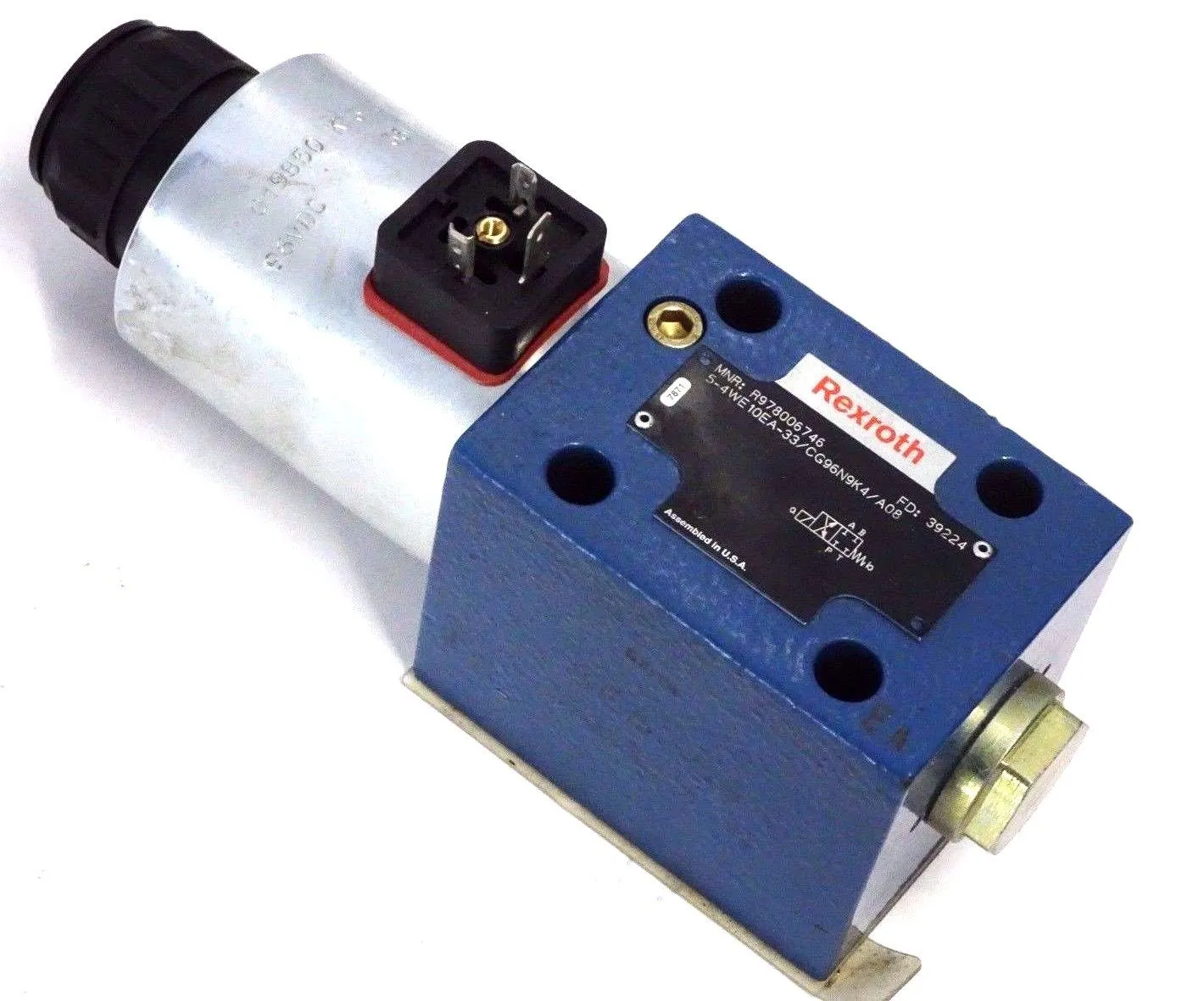 NEW REXROTH 5-4WE10EA-33/CG96N9K4/A08