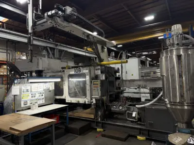 1996 VAN DORN 700HP Injection Molding Horizontal/Vertical | Machinery Network (1)