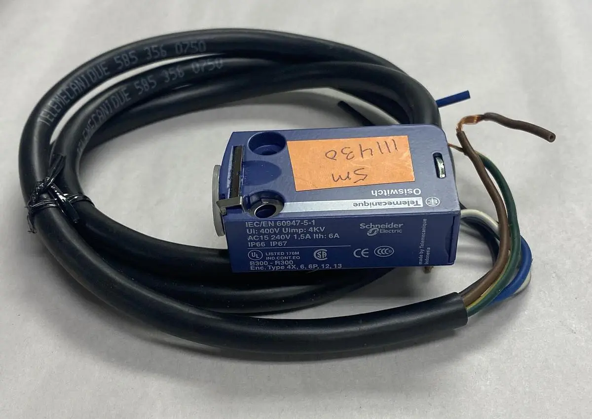 New | in-Stock TELEMECANIQUE ZCMD25L1 Miscellaneous Equipment (Electrical & Power) | Surplus Asset Holdings #1189522