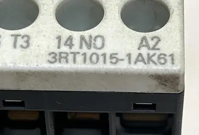 USED SIEMENS 3RT1015-1AK61