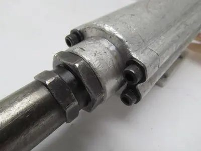 Huck/Ebbert 15541-100 ERT1D Rivet Tool w #6ZL tip less handle