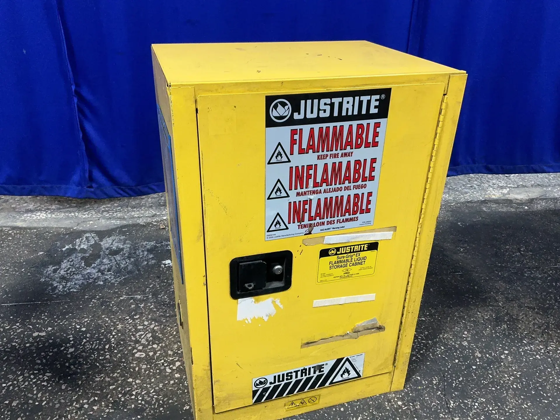 Used JUSTRITE 891200 Cabinets Ohio US | HGR 24 #1185770