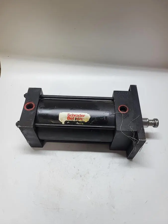 Used SCHRADER _UNKNOWN_ Cylinders | ND Industrial Surplus #1218411