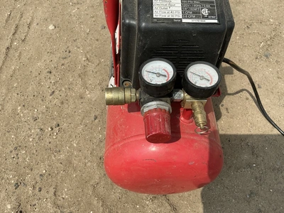 Used _UNKNOWN_ _UNKNOWN_ Tank Mounted Air Compressors Michigan US | Miedema Asset Management Group #1321315