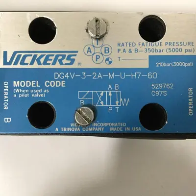 USED VICKERS DG4V-3-2A-M-U-H7-60