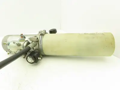 Haldex 24MG2A2-HE Hydraulic Pump Motor 24V Off Toyota 7HBW23 Pallet Jack