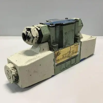 USED VICKERS DG4V36CMP7H750JA100