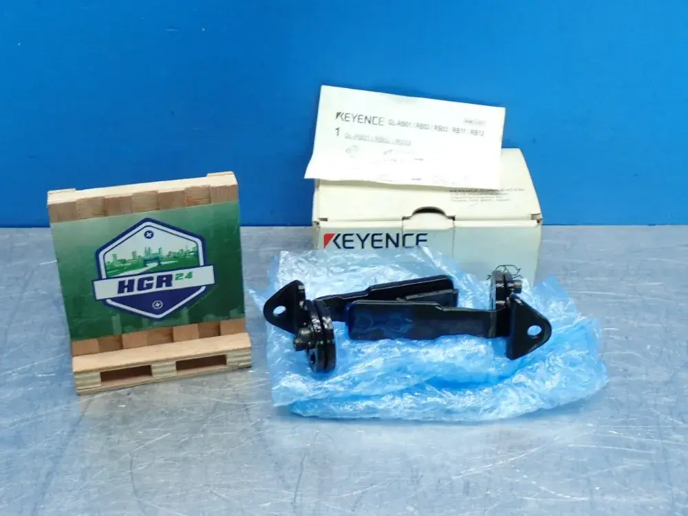 NEW KEYENCE GLRB01