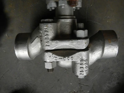 Annin 1 1/2" 600 Class 316 Stainless Steel Control Valve