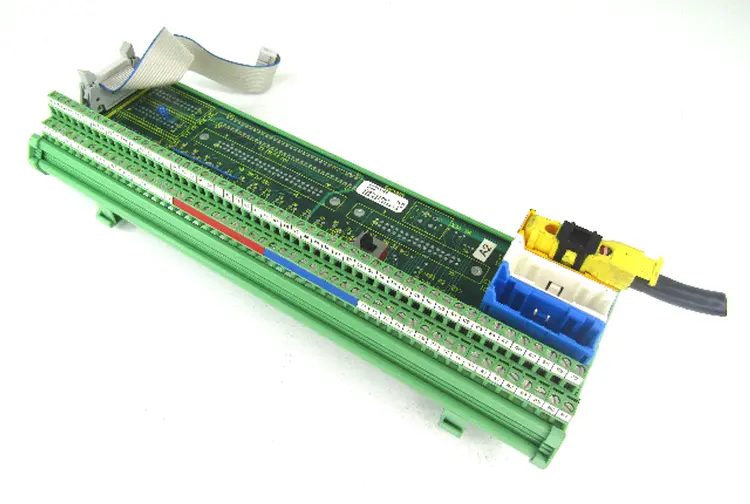 Used _UNKNOWN_ E3401.02-EV3 PLC Processors | Industrial Parts R Us Inc. #358852