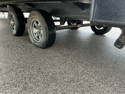 Used 2019 HEARTLAND NORTH TRAIL CALIBER 31BHDD Campers, Caravans, Motorhomes Michigan US | Miedema Asset Management Group #1474478