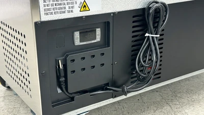 171-0371 48" Undercounter Self Contained Freezer