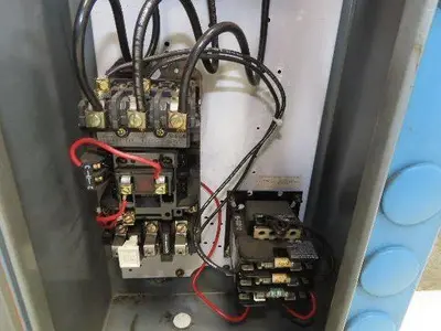 Allen Bradley Size 1 Fusible Combination Motor Starter 10Hp 600V 3PH