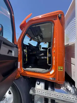 Used 2019 FREIGHTLINER CASCADIA 116 Flatbed Trucks California US | Commerce Truck Equipment Sales #1548717