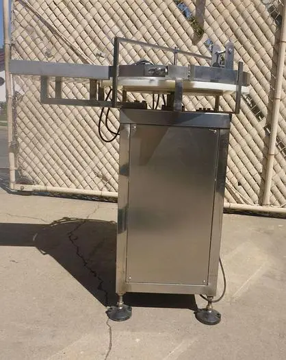 Used SHANGHAI NAFENG MACHINERY _UNKNOWN_ Accumulation Tables California US | Machinery & Equipment #138542