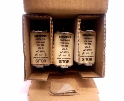 3 NEW SIEMENS 3NE8015 FUSES