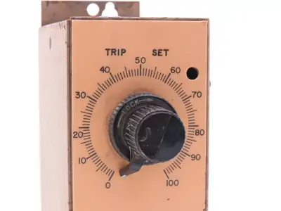 Rochester Instrument Systems ET-214 Low Trip Current Alarm 117VAC 10-50mA Input