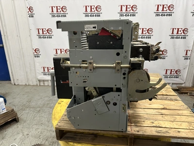 General Electric Akr-7d-75 3200 Amp, 635v, General