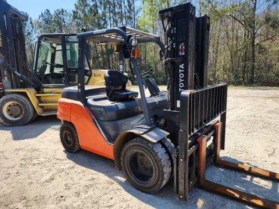 Used 2015 TOYOTA 8FD40U Misc Forklifts Pennsylvania US | National Lift Equipment #1368887