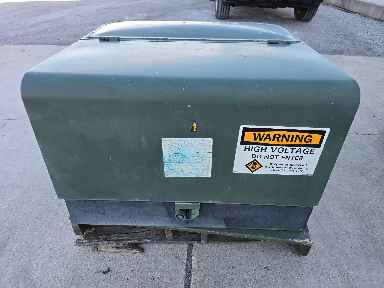 37.5 KVA Single Phase T&R Pad Mount Transformer 4160 GRDY 2400 to 240 120 IMP1.6
