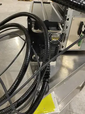 USED KEYENCE KEYENCE MD-X1500C 3-AXIS LASER MARKER (MISSING KEY)