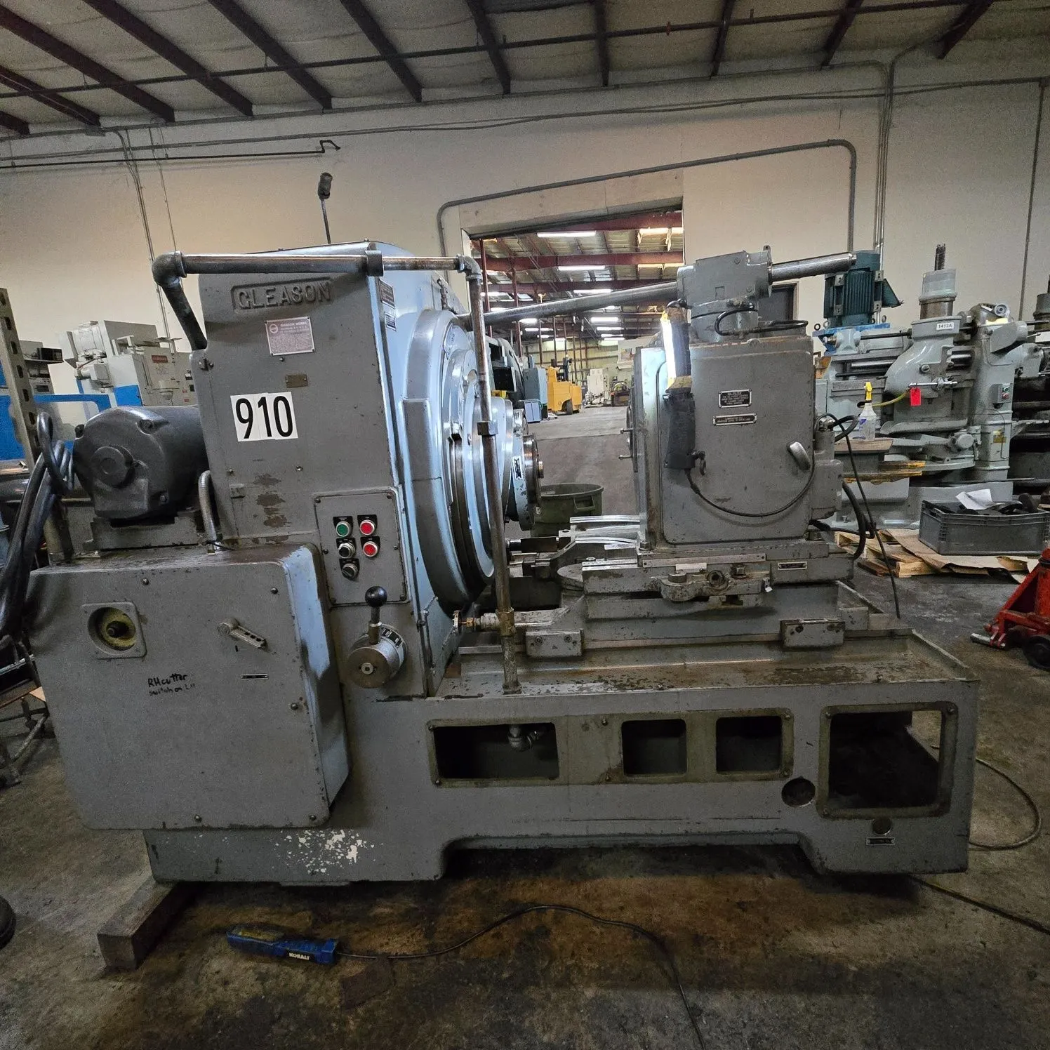 USED GLEASON 106